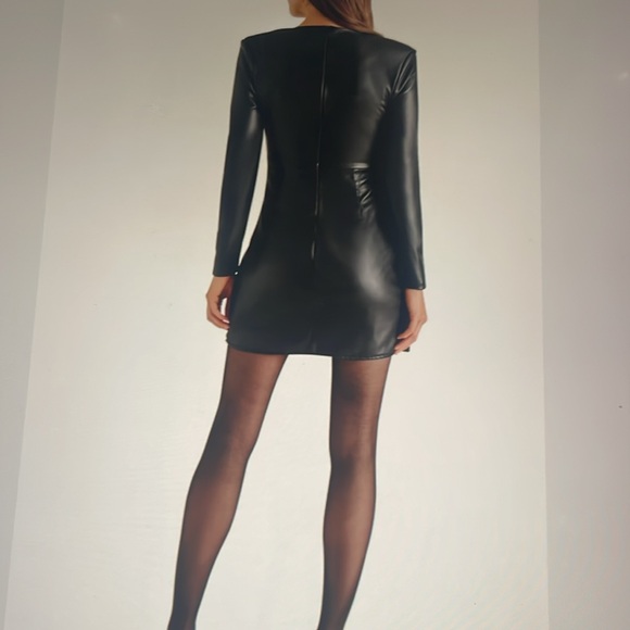 NWT STEVE MADDEN FAUX LEATHER BODYCON DRESS - Picture 3 of 9